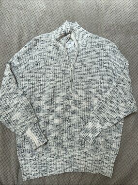 Aerie oversized Off-White Marled Half-Zip Sweater in Cream and Black